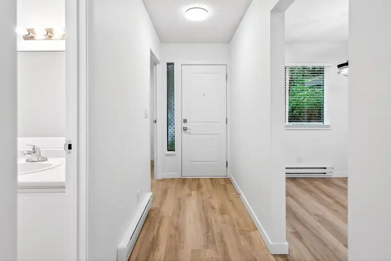 35 6712 BAKER ROAD - photo 4 of 39