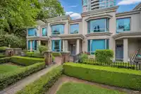 2 6611 SOUTHOAKS CRESCENT - thumbnail 3