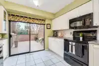 507 CAMBRIDGE WAY - thumbnail 2