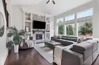 5116 223B STREET - thumbnail 7