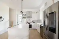 1 122 EIGHTH AVENUE - thumbnail 3