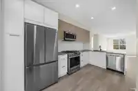 25 488 FURNESS STREET - thumbnail 14