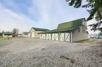 22285 64 AVENUE - thumbnail 3
