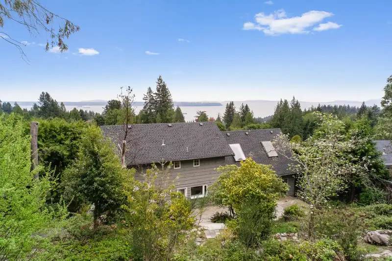 4607 WOODGREEN DRIVE - photo 1 of 13