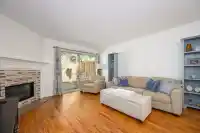 133 1386 LINCOLN DRIVE - thumbnail 3