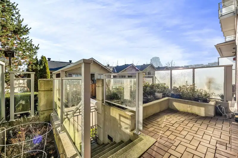TH21 271 FRANCIS WAY - photo 3 of 40