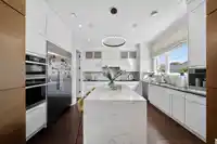 2664 W 22 AVENUE - thumbnail 17