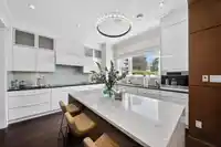 2664 W 22 AVENUE - thumbnail 18