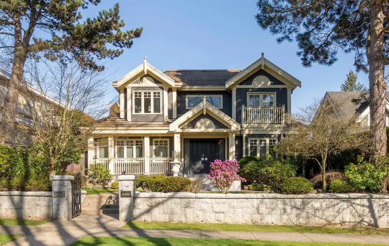 5850 CARTIER STREET - photo 1 of 40