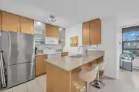 1401 928 HOMER STREET - thumbnail 5
