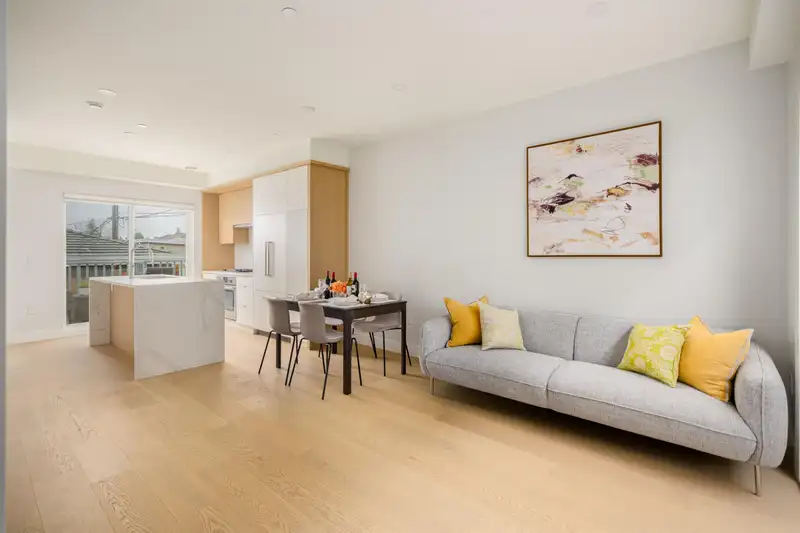 7661 GRANVILLE STREET - photo 1 of 34