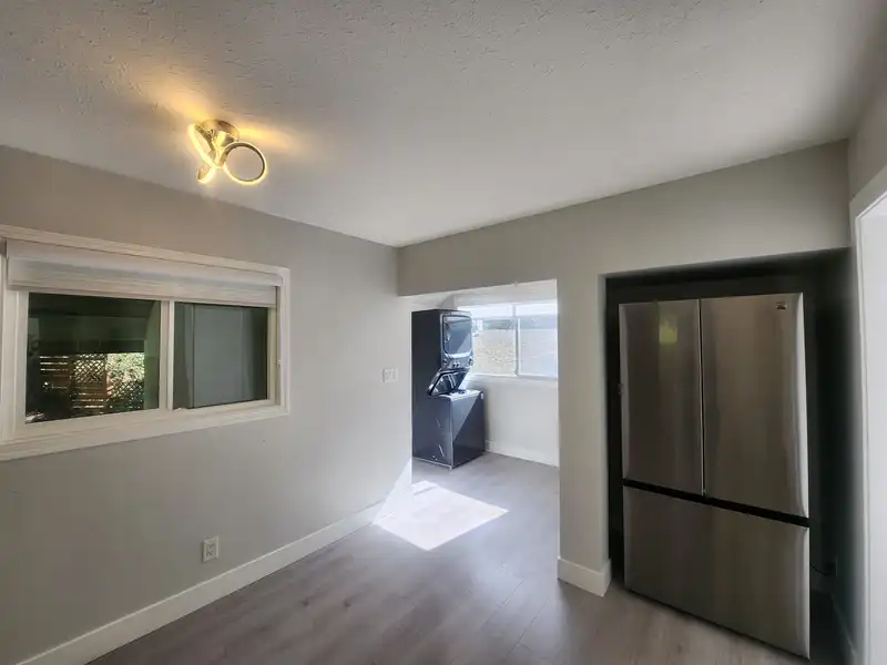 33186 3RD AVENUE - photo 4 of 22