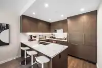405 308 MORRISSEY ROAD - thumbnail 3