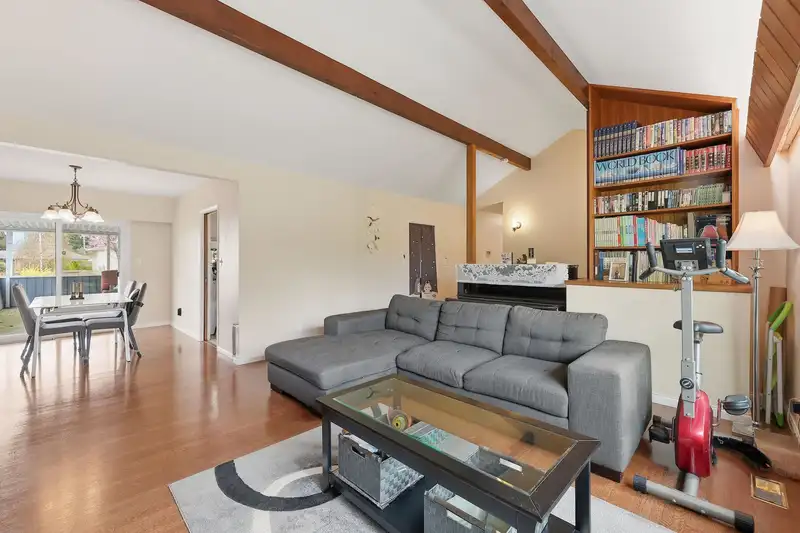 11936 WICKLOW WAY - photo 4 of 29
