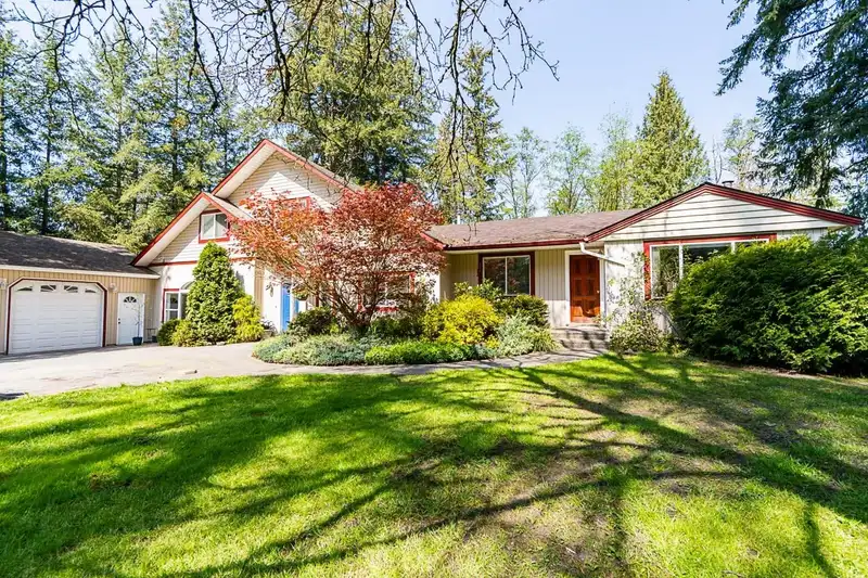 22899 14 AVENUE - photo 1 of 39