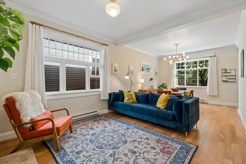 2323 GRAVELEY STREET - photo 2 of 36