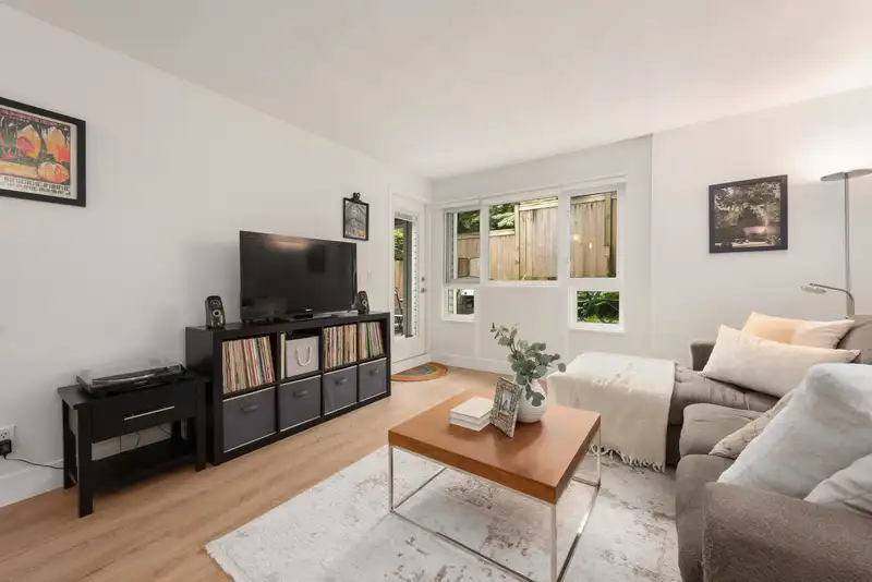 104 1330 GRAVELEY STREET - photo 3 of 33