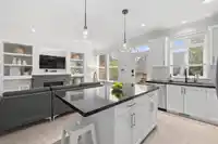 177 172A STREET - thumbnail 16