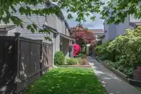 21 230 W 14TH STREET - thumbnail 1