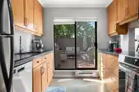 21 230 W 14TH STREET - thumbnail 3
