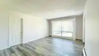 416 1945 WOODWAY PLACE - thumbnail 1