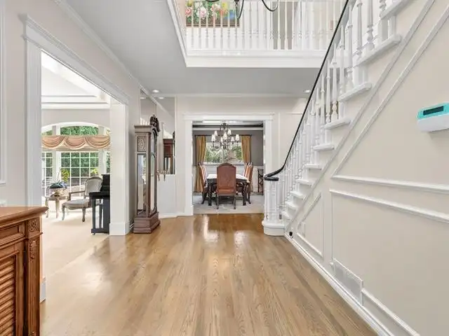 14096 28A AVENUE - photo 2 of 39