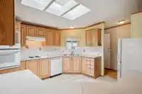 44 20071 24 AVENUE - thumbnail 4