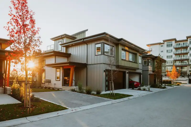 98 2426 RABBIT DRIVE - photo 2 of 17