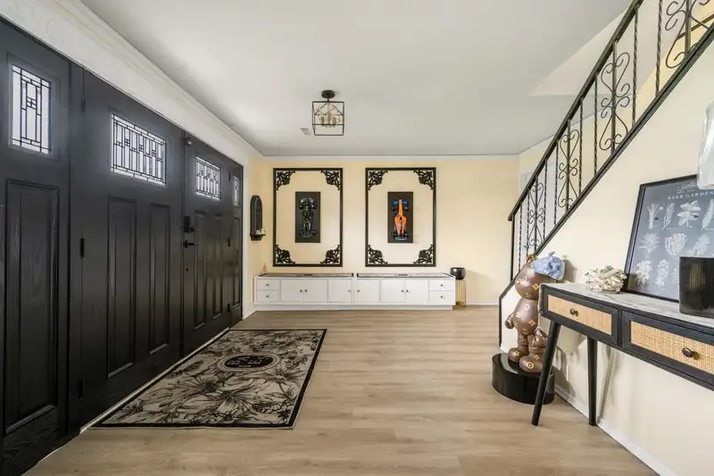 10864 SPRINGMONT GATE - photo 2 of 33