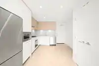 404 567 CLARKE ROAD - thumbnail 6