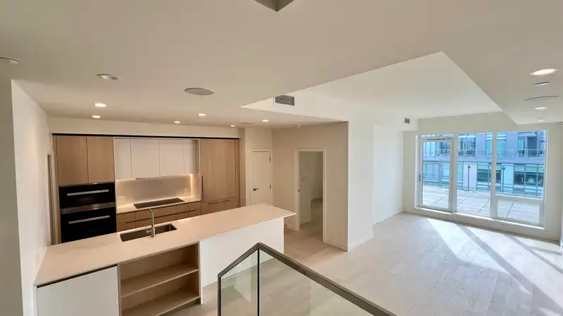 1206 6855 PEARSON WAY - photo 4 of 27