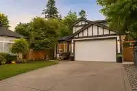 6928 182A STREET - thumbnail 1