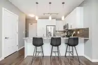 301 6490 194 STREET - thumbnail 7