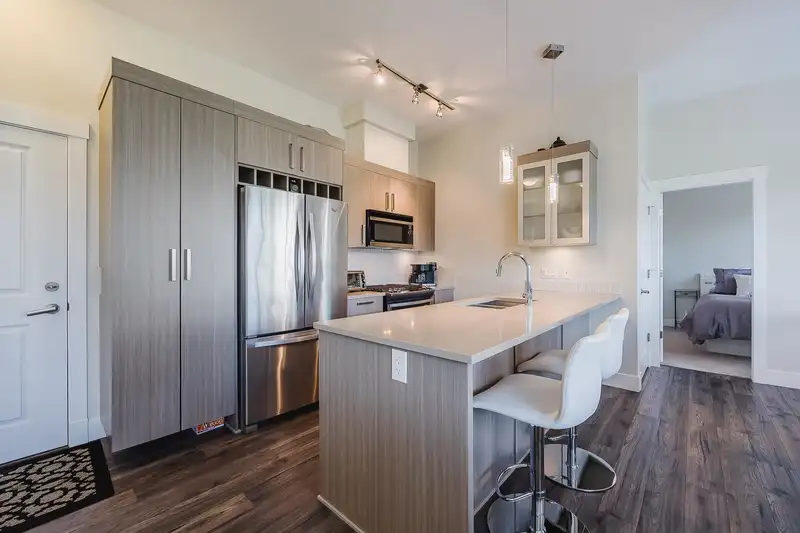 409 22327 RIVER ROAD - photo 1 of 33