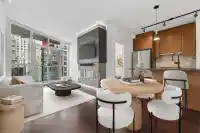 2007 1189 MELVILLE STREET - thumbnail 1