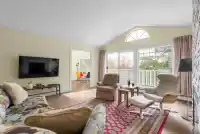 303 7671 ABERCROMBIE DRIVE - thumbnail 3