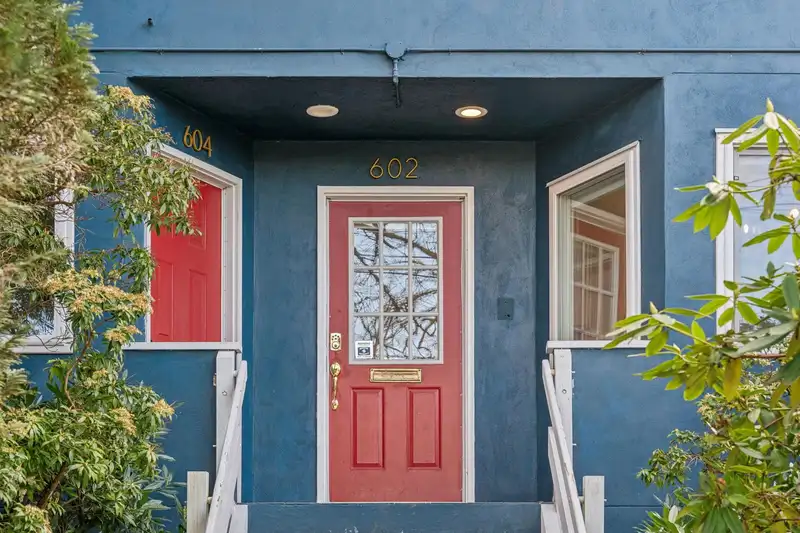 602 E 13TH AVENUE - photo 2 of 25