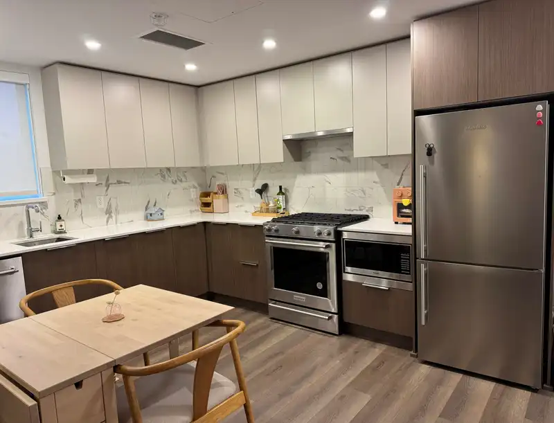 406 648 LEA AVENUE - photo 2 of 11