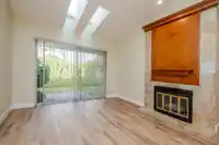 15 5365 205 STREET - thumbnail 8