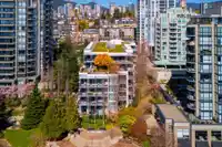 208 135 W 2ND STREET - thumbnail 1
