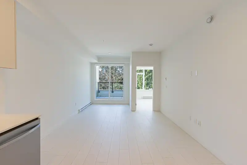 205 10466 138A STREET - photo 3 of 27
