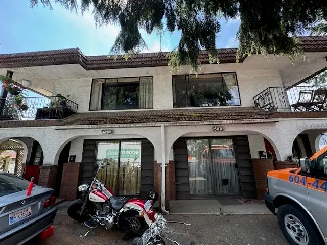 620 SMITH AVENUE - photo 1 of 23