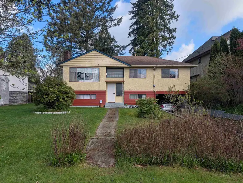 1681 SMITH AVENUE - photo 1 of 16