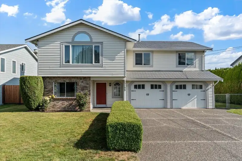 45199 STEVENSON ROAD - photo 1 of 30