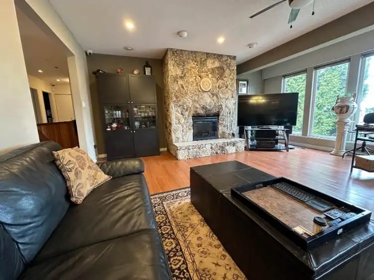 7879 WELSLEY DRIVE - photo 3 of 7