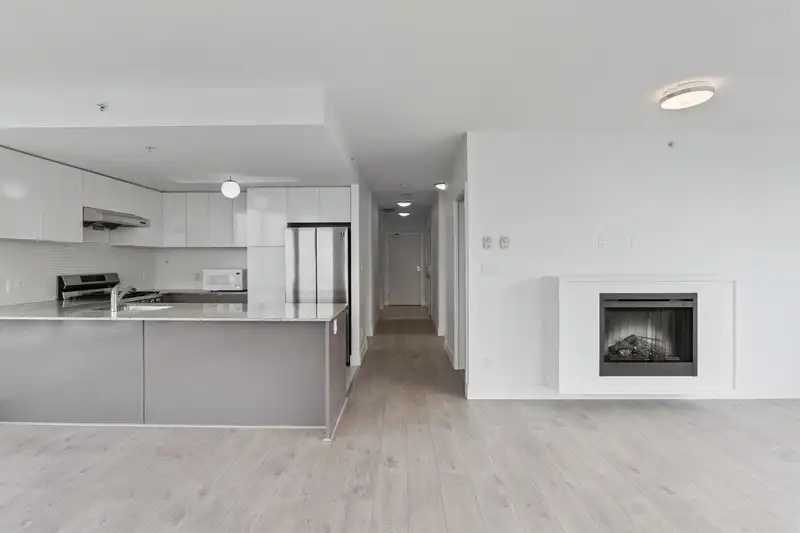1602 4808 HAZEL STREET - photo 3 of 30