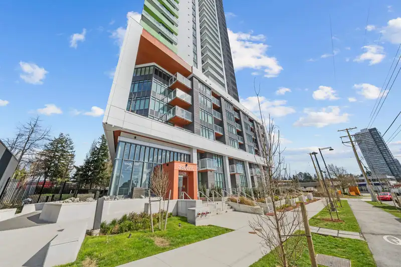 2502 10428 WHALLEY BOULEVARD - photo 1 of 37