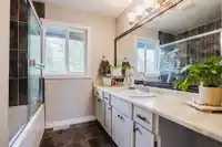 6846 197B STREET - thumbnail 26