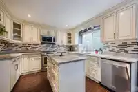 6846 197B STREET - thumbnail 5