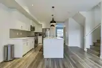 17 8370 202B STREET - thumbnail 1